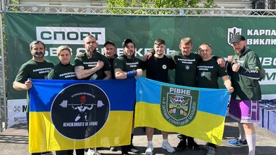Рівненські ветерани привезли 12 нагород із "Карпатського виклику"