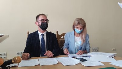 У Львові відбулося перше засідання у справі нардепа Юрченка У Львові відбулося перше засідання у справі нардепа Юрченка