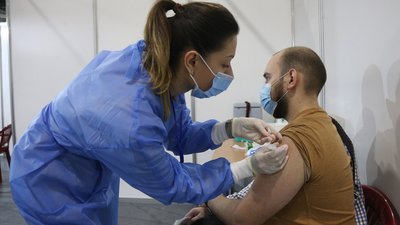 Скільки українців повністю вакциновані проти COVID-19. Дані МОЗ