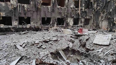 Російські ракети зруйнували медкорпус та їдальню у дитячому оздоровчому центрі у Харкові, 10 січня 2024 року Російські ракети зруйнували медкорпус та їдальню у дитячому оздоровчому центрі у Харкові, 10 січня 2024 року