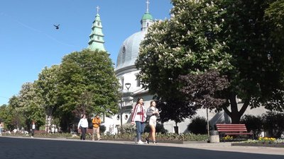 Всесвітній день вишиванки, вишита сорочка, вишиття, національний одяг Всесвітній день вишиванки, вишита сорочка, вишиття, національний одяг