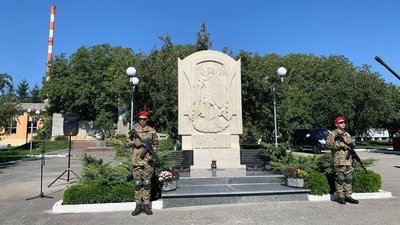 У Тернополі відкрили скульптуру пам’яті загиблих воїнів-артилеристів