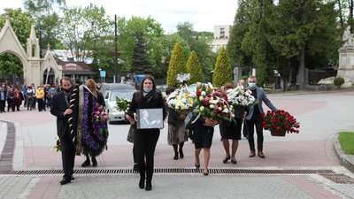 У Львові попрощалися із головним диригентом опери Михайлом Дутчаком