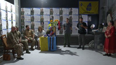 Відзнакою "Брат за брата" нагородили іноземних інструкторів-медиків у Франківську Відзнакою "Брат за брата" нагородили іноземних інструкторів-медиків у Франківську