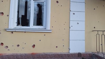 Наслідки обстрілів у Чернігові