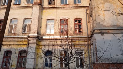 Внаслідок російської атаки Сум є постраждалий та пошкодження