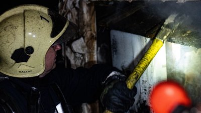 У Сумах під час пожежі врятували шістьох людей, серед них було двоє дітей