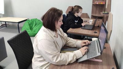 До ініціатив долучають переселенців: у штабі на Тернопільщині діє коворкінг-центр і пральня До ініціатив долучають переселенців: у штабі на Тернопільщині діє коворкінг-центр і пральня