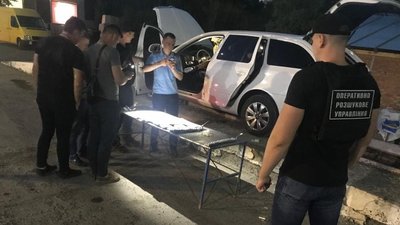 На Закарпатті прикордонники вилучили контрабанду на 1,4 мільйона гривень