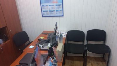 У центрі Рівного втретє напали на кредитну спілку У центрі Рівного втретє напали на кредитну спілку