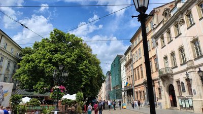 Літо у Львові