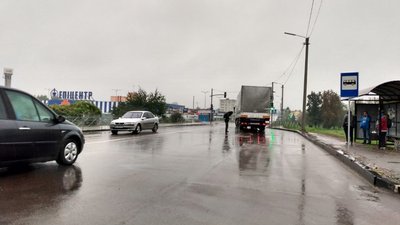 У місті на Рівненщині чоловік видавав себе за регулювальника У місті на Рівненщині чоловік видавав себе за регулювальника