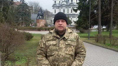 У Тернополі вшанували пам’ять військового Володимира Вовка У Тернополі вшанували пам’ять військового Володимира Вовка