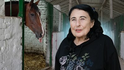 Більше 70 років присвятила коням жителька Рівненщини Вікторія Марущак