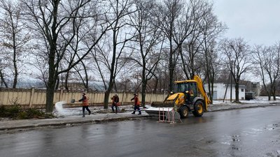 У Харкові готуються до поховання Кернеса. Фото У Харкові готуються до поховання Кернеса. Фото