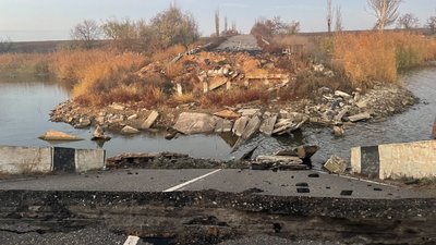 "Магазини пограбували. Друга армія світу. Заможна Російська імперія" — як жила Снігурівка під окупацією
