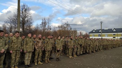 Бійці 109 окремого гірсько-штурмового батальйону повернулися на Франківщину із зони ООС Бійці 109 окремого гірсько-штурмового батальйону повернулися на Франківщину із зони ООС