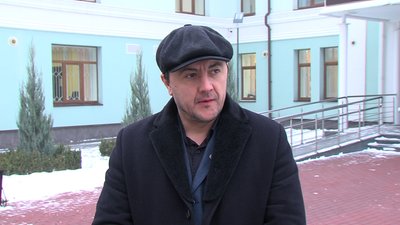 В суді продемонстрували відео обшуку квартири няні, яку звинувачують у смерті дитини В суді продемонстрували відео обшуку квартири няні, яку звинувачують у смерті дитини