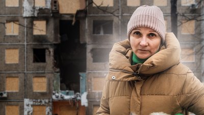 Влучання у багатоповерхівку у Чернігові: мешканка розповіла як 40 секунд врятували життя