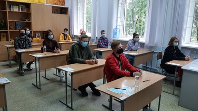 ЗНО з фізики на Миколаївщині: явка абітурієнтів склала 77 відсотків ЗНО з фізики на Миколаївщині: явка абітурієнтів склала 77 відсотків