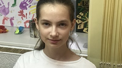 Улюблені кольори – жовтий і блакитний: діти в Житомирі розписували герб та у формі гри знайомилися із Конституцією Улюблені кольори – жовтий і блакитний: діти в Житомирі розписували герб та у формі гри знайомилися із Конституцією