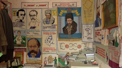 Полтавська мисткиня Зоя Коваленко 30 років вишиває портрети Шевченка