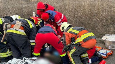 Шестеро загиблих та троє травмованих — в Ізюмському районі сталася ДТП Шестеро загиблих та троє травмованих — в Ізюмському районі сталася ДТП