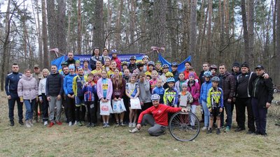 Черкаські велосипедисти — призери Кубка України Черкаські велосипедисти — призери Кубка України