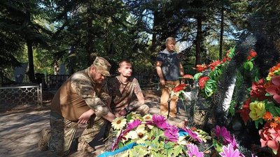 На Донеччині вшановують пам'ять полеглих за Україну віськових