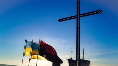 На Тернопільщині попрощалися із загиблим військовослужбовцем Андрієм Ушкевичем На Тернопільщині попрощалися із загиблим військовослужбовцем Андрієм Ушкевичем