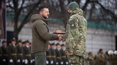 Президент нагородив Героїв України Президент нагородив Героїв України