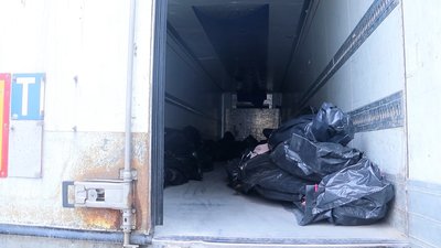 "І трупи ми носили, і пакували, і роздягали": як поліцейські з Чернігова працювали у морзі під час блокади міста
