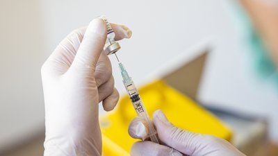 Мобільні бригади Дніпропетровщини зробили понад 103 тис. щеплень від коронавірусу