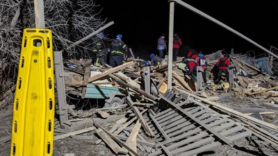 Ракетна атака по Покровському району, загинули діти Ракетна атака по Покровському району, загинули діти