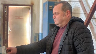 Виготовляють обладнання для електромереж та залізниці. Як на Буковині працює релоковане підприємство зі Слов'янська Виготовляють обладнання для електромереж та залізниці. Як на Буковині працює релоковане підприємство зі Слов'янська