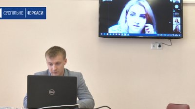 Студенти черкаського ВНЗ складають іспити онлайн Студенти черкаського ВНЗ складають іспити онлайн
