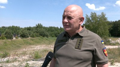 Загинув, рятуючи побратима: у Житомирі попрощалися з військовим Олександром Зелінським Загинув, рятуючи побратима: у Житомирі попрощалися з військовим Олександром Зелінським