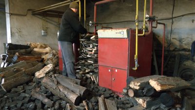 Палива вистачить на тиждень: на Волині запрацювали шість шкіл, які не було чим опалювати