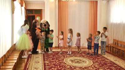 У Хмельницькому проводять заняття для дошкільнят-переселенців У Хмельницькому проводять заняття для дошкільнят-переселенців