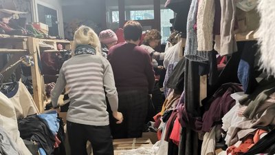 У рамках проєкту «Тепла кофта» у Полтаві надали одяг 7 тисячам переселенців