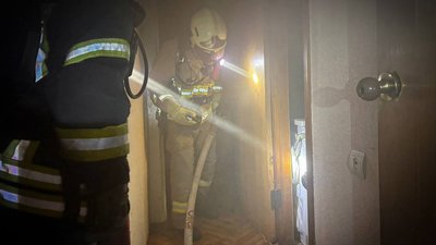 Рятувальники ліквідовують загоряння в Ірпені