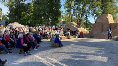Діти з Житомирщини представляли Україну на відкритті парку Свободи в Естонії Діти з Житомирщини представляли Україну на відкритті парку Свободи в Естонії