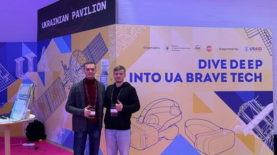 У Кропивницькому розробили пристрій для миттєвого виявлення несправностей у лініях електропередачі У Кропивницькому розробили пристрій для миттєвого виявлення несправностей у лініях електропередачі
