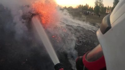 Рятувальники приблизно 2,5 години гасили пожежу у селі на Рівненщині