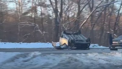 Перекинулось авто на Чернігівщині біля села Ягідне