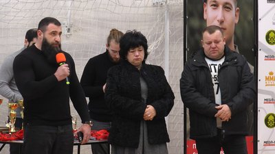 Батьки Дмитра Лашти Батьки Дмитра Лашти