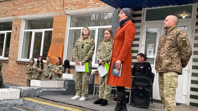 У Черкасах відкрили меморіальну дошку загиблому Історику