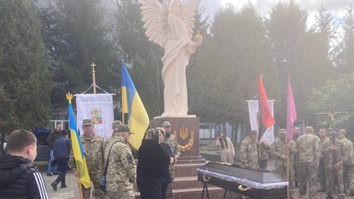 Похорон бійця Володимира Пелипіва Похорон бійця Володимира Пелипіва