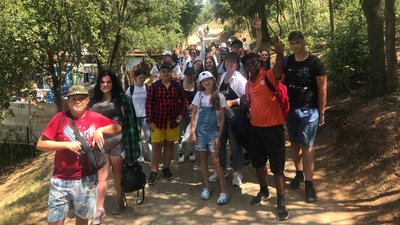 Діти військових відпочивають у Франції