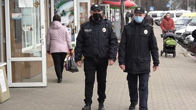 На Житомирщині поліція посилює контроль за дотриманням карантинних обмежень